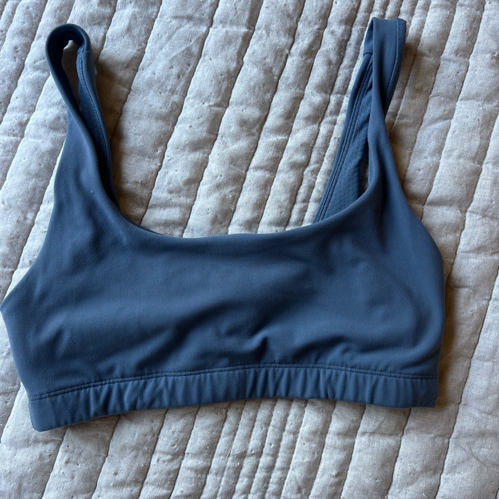 Vuori Women's Blue Sports Bra